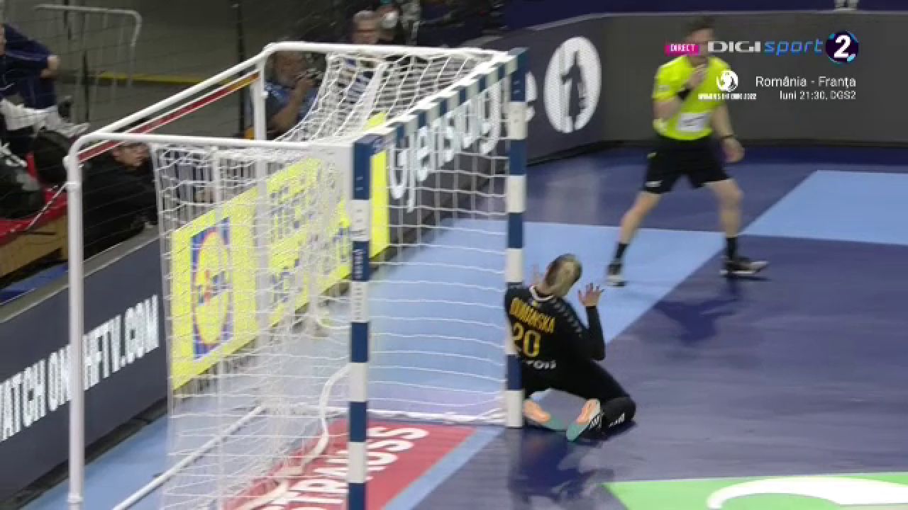 Emoții pentru „tricolore” la Skopje! Iulia Dumanska s-a izbit de bară și a suferit o comoție_23