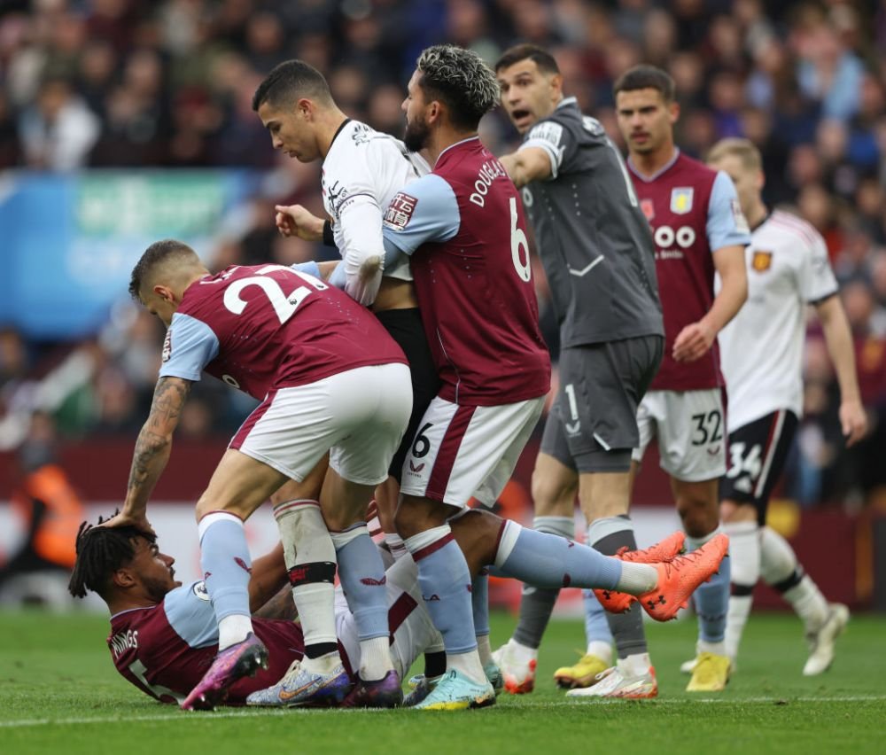Cristiano Ronaldo, bătaie ca în curtea școlii în Aston Villa - Manchester United! De la ce a pornit totul_3