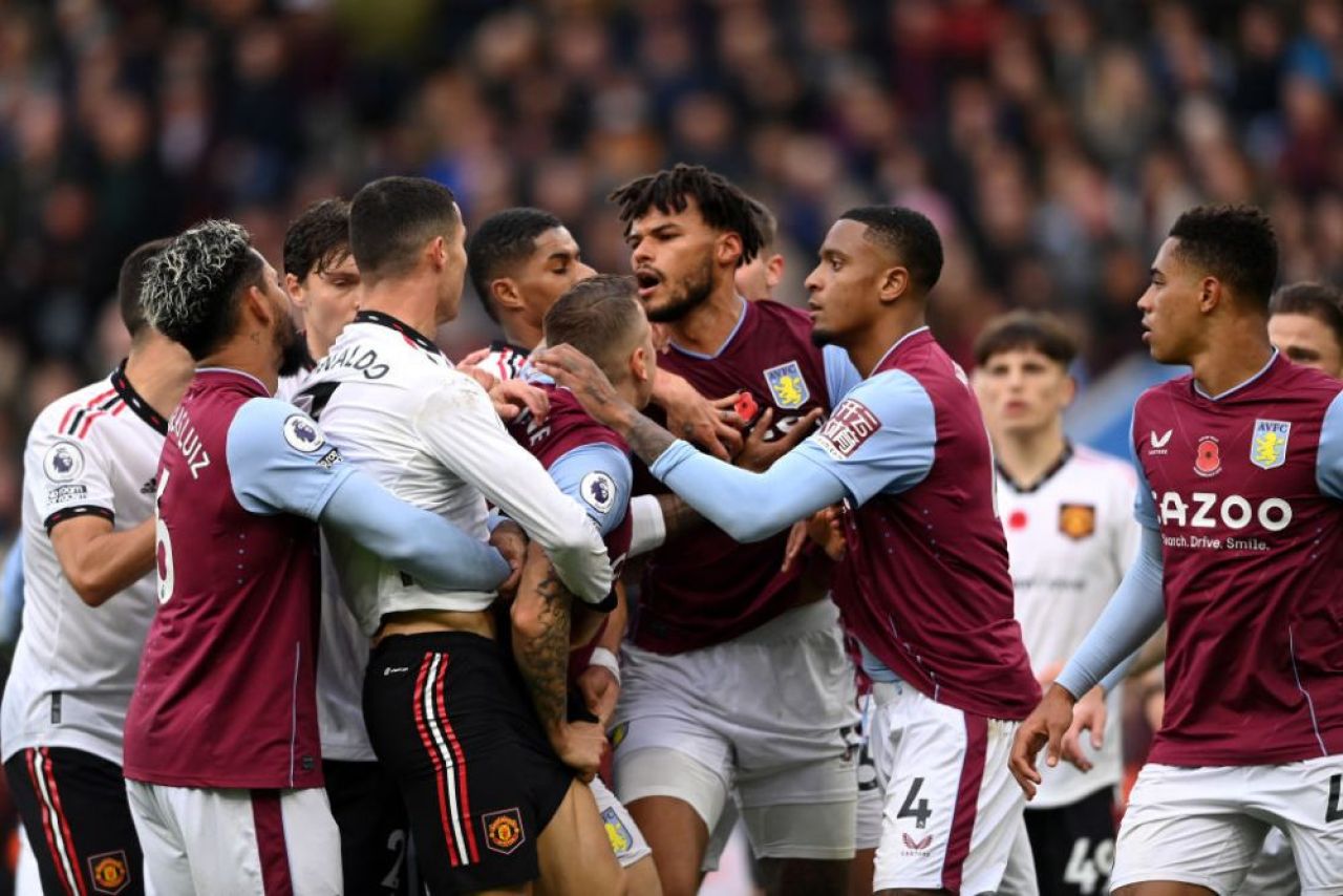 Cristiano Ronaldo, bătaie ca în curtea școlii în Aston Villa - Manchester United! De la ce a pornit totul_4