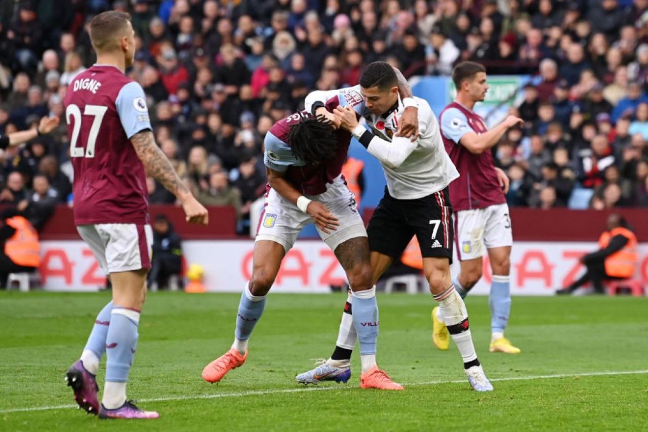 Cristiano Ronaldo, bătaie ca în curtea școlii în Aston Villa - Manchester United! De la ce a pornit totul_5