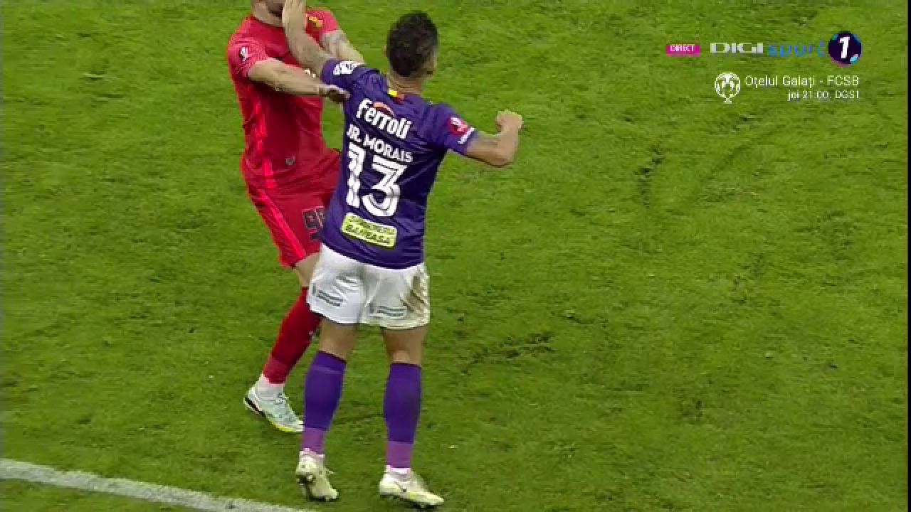 Junior Morais, roșu direct după o reacție nervoasă în FCSB - Rapid. Brazilianul nici nu a protestat_4