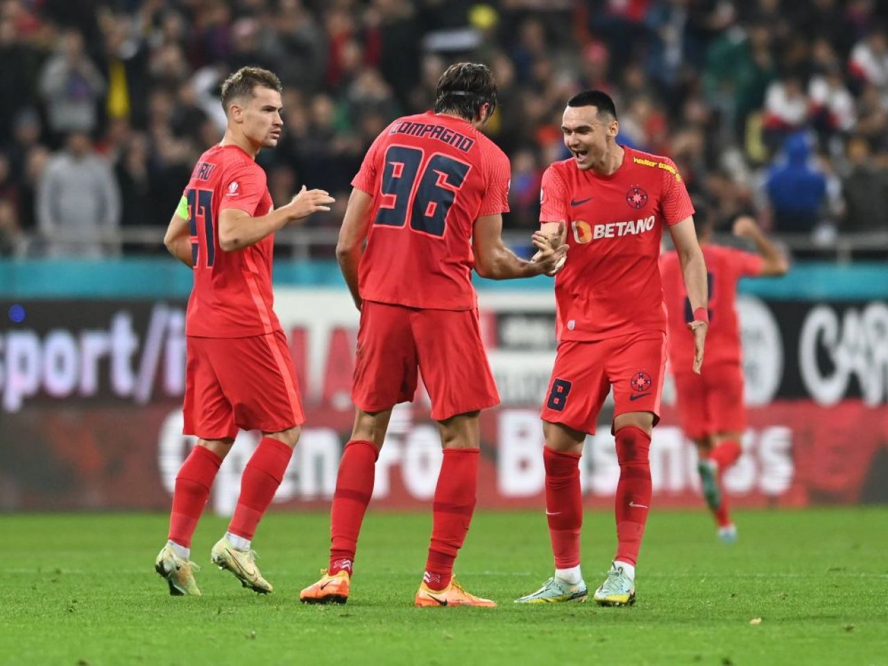 Ilie știe! Capitolul care a făcut diferența în FCSB - Rapid: ”Nu poți să faci asta dacă nu lucrezi în grup”_9