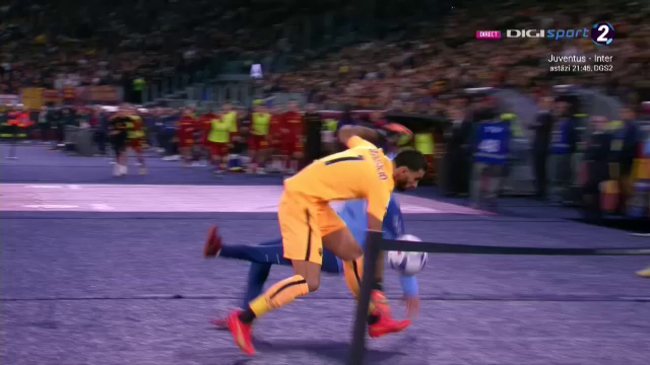 Ștefan Radu i-a cucerit pe fanii lui Lazio după ce i-a ”ascuns” mingea lui Rui Patricio: ”Te iubesc!” / ”Votați-l cu toții!”_10