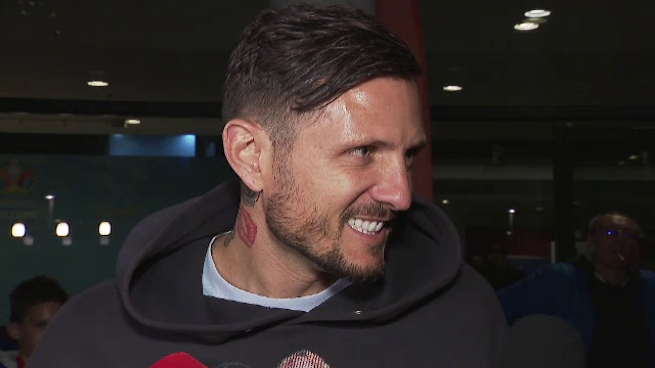 Suporter de lux pentru FCSB la meciul cu Rapid! Thereau a fost pe Arena Națională. Cum arată acum: ”Eu am jucat la Steaua”_7