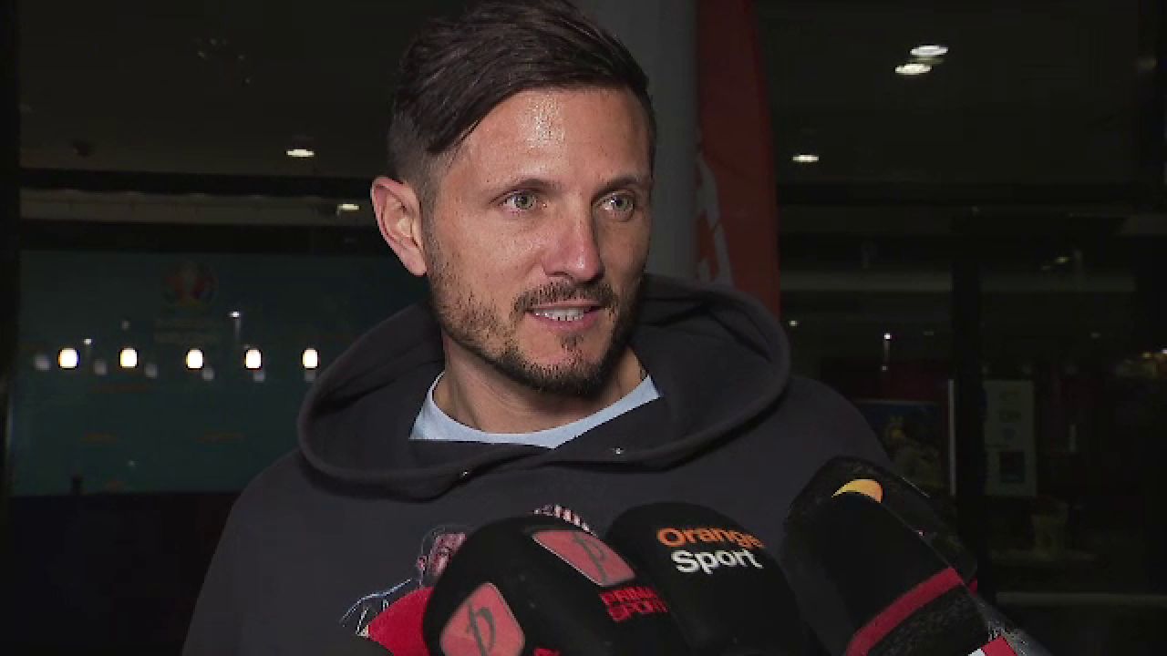 Suporter de lux pentru FCSB la meciul cu Rapid! Thereau a fost pe Arena Națională. Cum arată acum: ”Eu am jucat la Steaua”_11