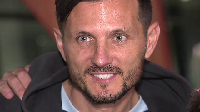 Suporter de lux pentru FCSB la meciul cu Rapid! Thereau a fost pe Arena Națională. Cum arată acum: ”Eu am jucat la Steaua”_12
