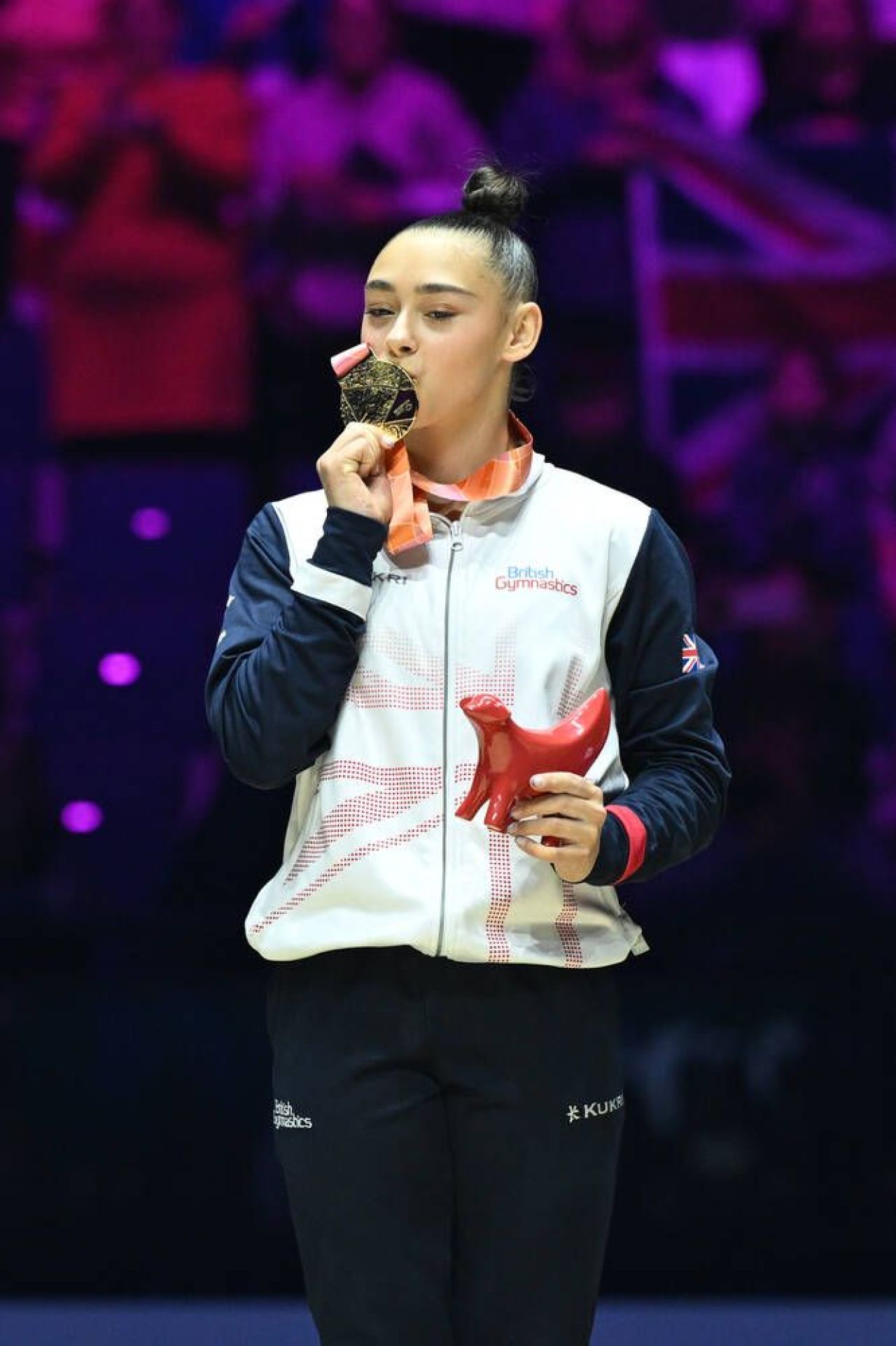 Frumoasa Jesica Gadirova, imbatabilă la sol! Cine a urmat-o pe britanică în clasament la CM de gimnastică de la Liverpool_9