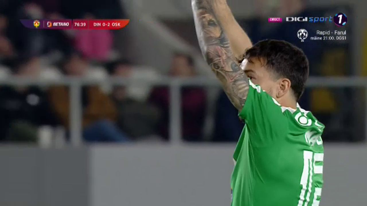 Denis Ciobotariu a întrerupt interviul pentru a le răspunde fanilor lui Dinamo: