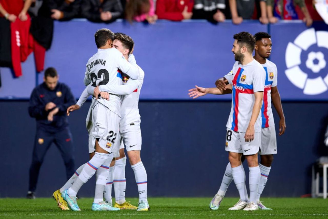 Premieră istorică pentru FC Barcelona într-un meci controversat: Lewandowski, eliminat în prima repriză! Pique a văzut cartonaș roșu la ultimul meci din carieră _10