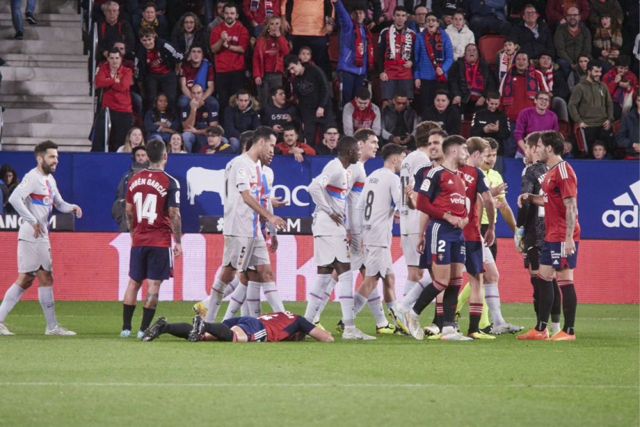 Premieră istorică pentru FC Barcelona într-un meci controversat: Lewandowski, eliminat în prima repriză! Pique a văzut cartonaș roșu la ultimul meci din carieră _14