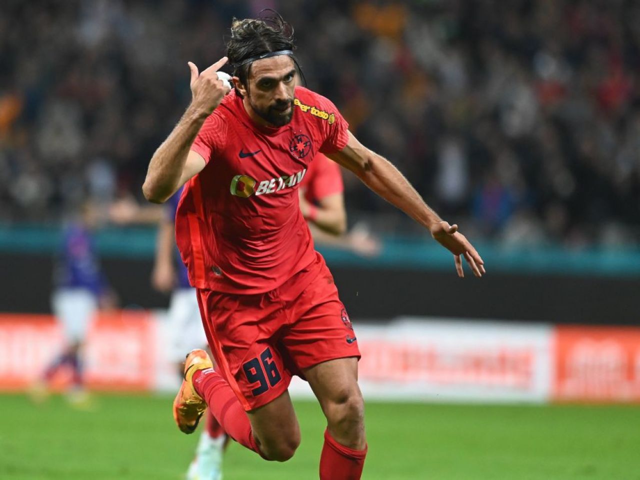 Buni de plată după derby! Ce amenzi au primit FCSB și Rapid_3