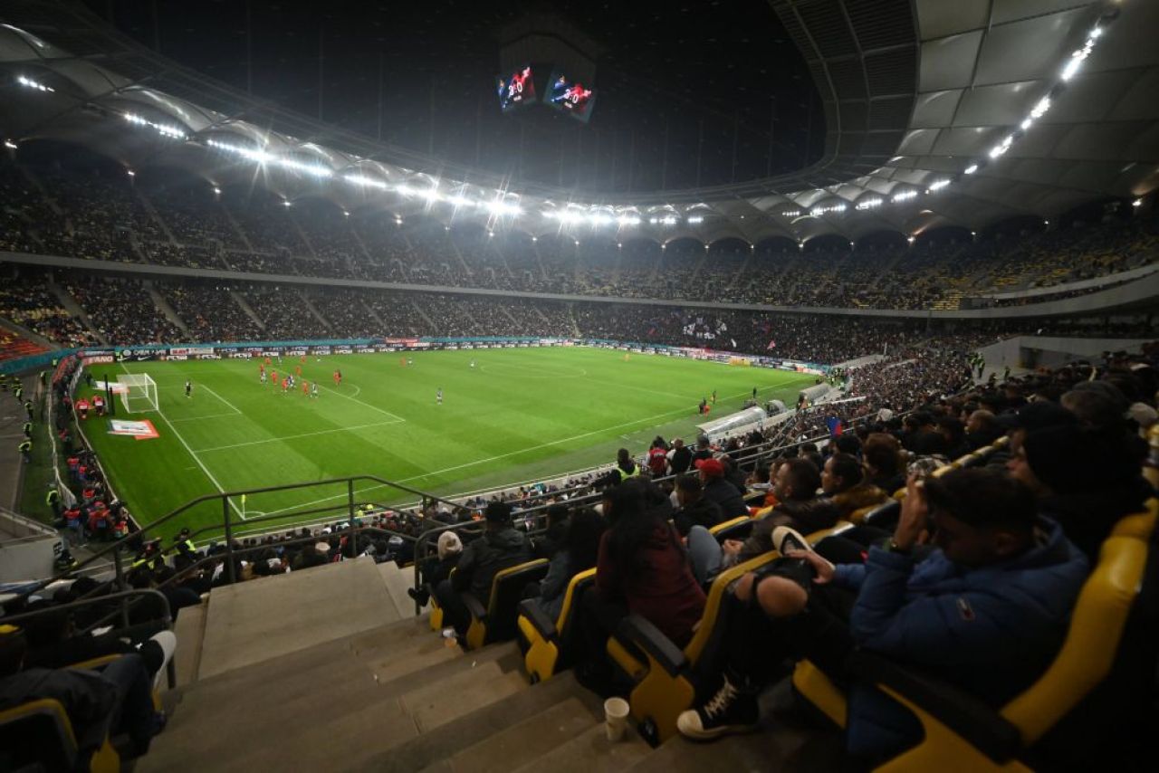 Buni de plată după derby! Ce amenzi au primit FCSB și Rapid_8