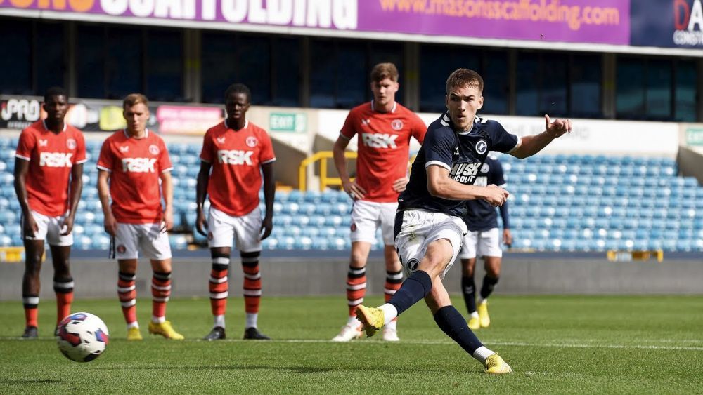 Sebastian Drozd, românul-surpriză din Championship: ”Am jucat un meci la Chelsea, dar Millwall mi-a oferit apoi contract de profesionist”_8
