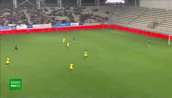 Gigel Bucur deschide scorul în meciul de pe Arcul de Triumf!