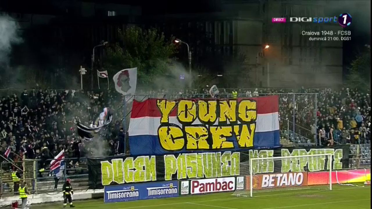 Atmosferă sud-americană la Oțelul - FCSB! Fanii au pregătit un adevărat spectacol în tribune_4