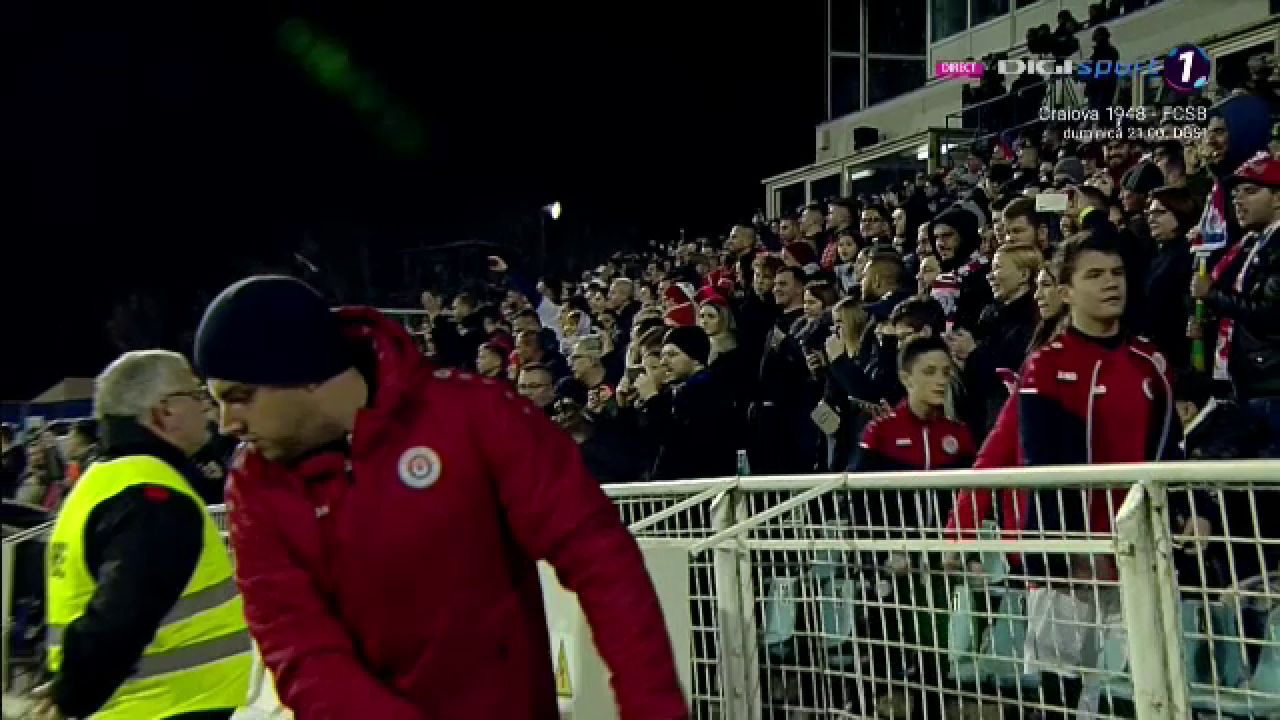 Atmosferă sud-americană la Oțelul - FCSB! Fanii au pregătit un adevărat spectacol în tribune_6