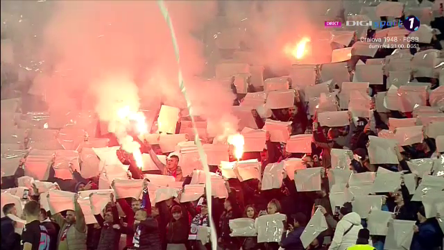 Atmosferă sud-americană la Oțelul - FCSB! Fanii au pregătit un adevărat spectacol în tribune_9