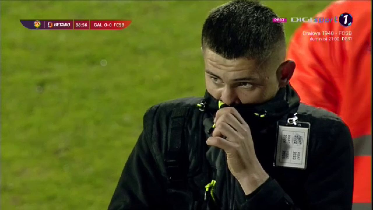 Scene ireale la Oțelul Galați - FCSB! Tot stadionul a „plâns” din cauza gazului lacrimogen_12