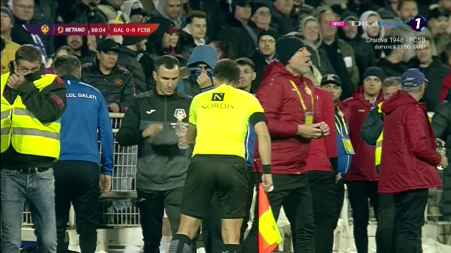 Explicația hilară pentru gazele lacrimogene de la Oțelul Galați - FCSB: „I s-a agățat colegului spray-ul în gard!”_6