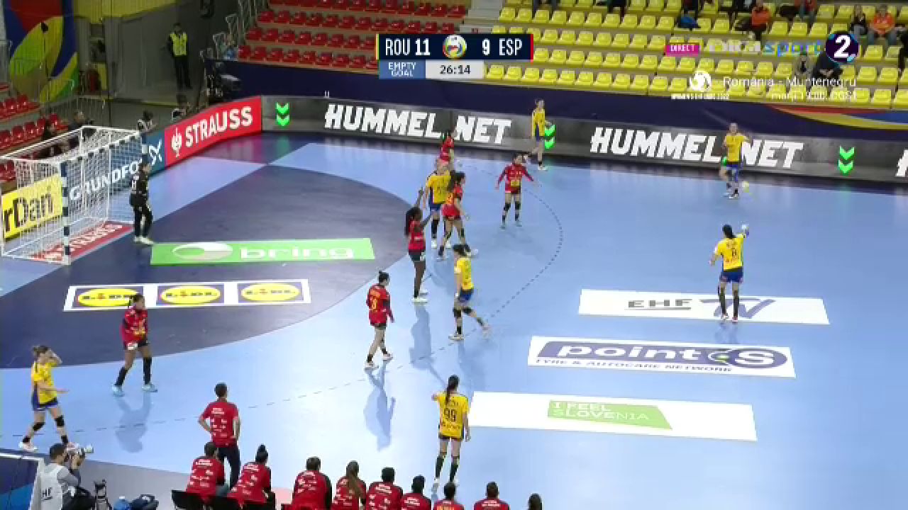 Reacție fantastică a Cristinei Neagu după aruncarea decisivă a lui Bazaliu + Antrenorului Florentin Pera i s-a făcut rău_1