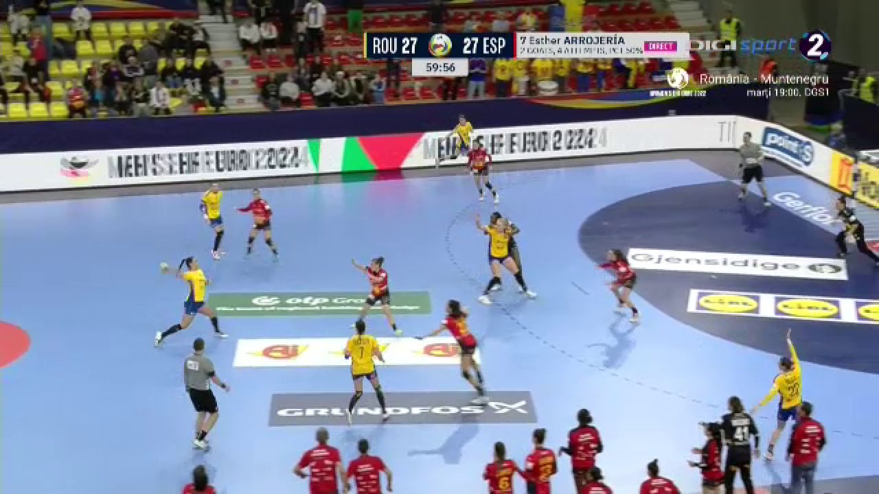 Reacție fantastică a Cristinei Neagu după aruncarea decisivă a lui Bazaliu + Antrenorului Florentin Pera i s-a făcut rău_7