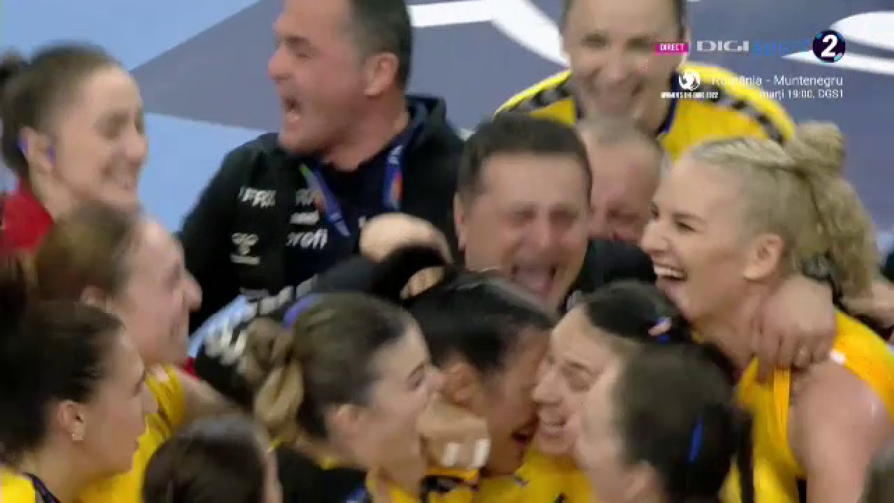 Reacție fantastică a Cristinei Neagu după aruncarea decisivă a lui Bazaliu + Antrenorului Florentin Pera i s-a făcut rău_23