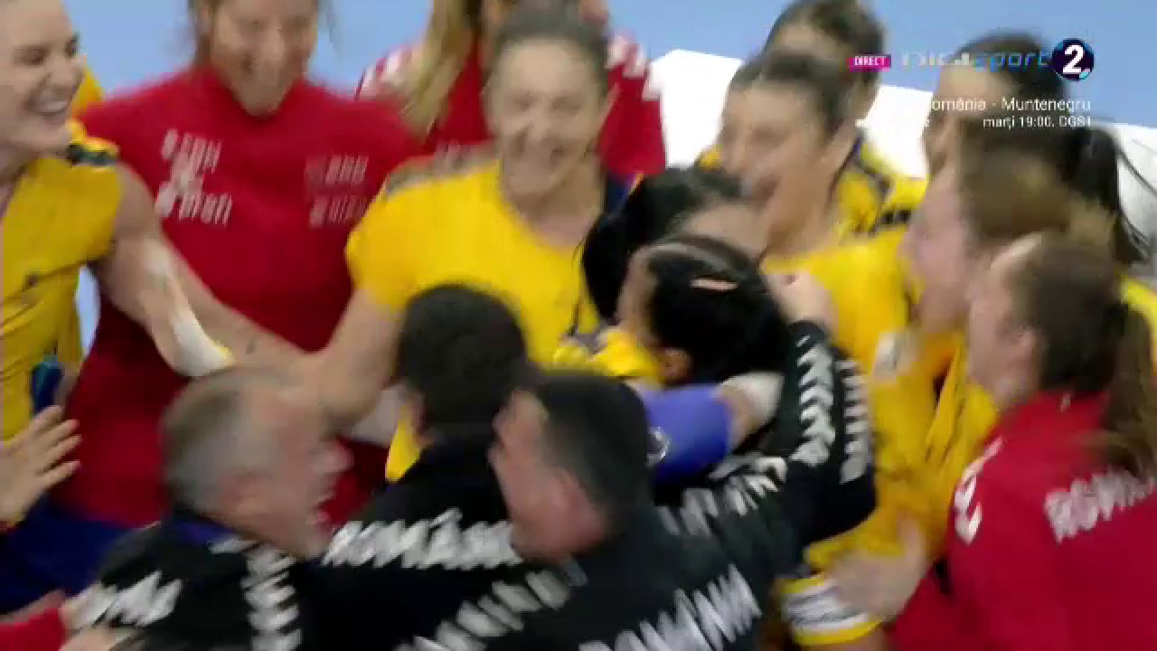 Reacție fantastică a Cristinei Neagu după aruncarea decisivă a lui Bazaliu + Antrenorului Florentin Pera i s-a făcut rău_30