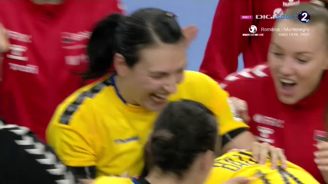 Reacție fantastică a Cristinei Neagu după aruncarea decisivă a lui Bazaliu + Antrenorului Florentin Pera i s-a făcut rău_37