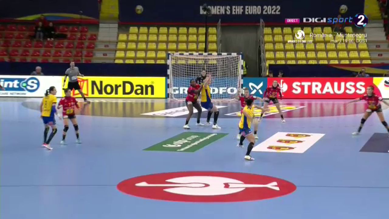 Reacție fantastică a Cristinei Neagu după aruncarea decisivă a lui Bazaliu + Antrenorului Florentin Pera i s-a făcut rău_43