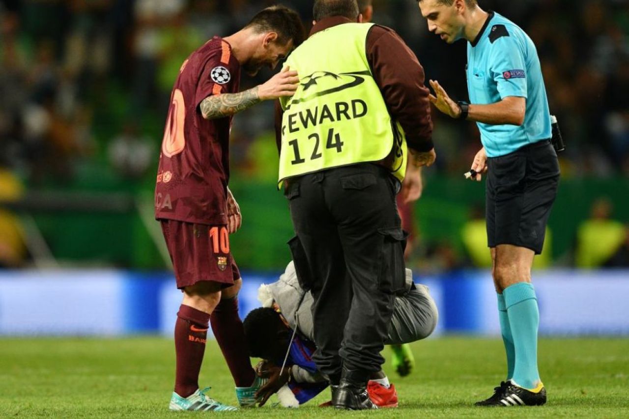 Leo Messi a dezvăluit cum se simte când fanii invadează terenul în timpul meciurilor: „M-au lovit până și pe mine!” _7