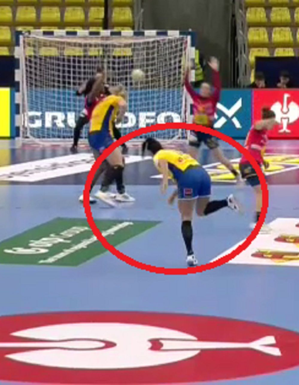 Narcisa Lecușanu, uluită de Bianca Bazaliu: 