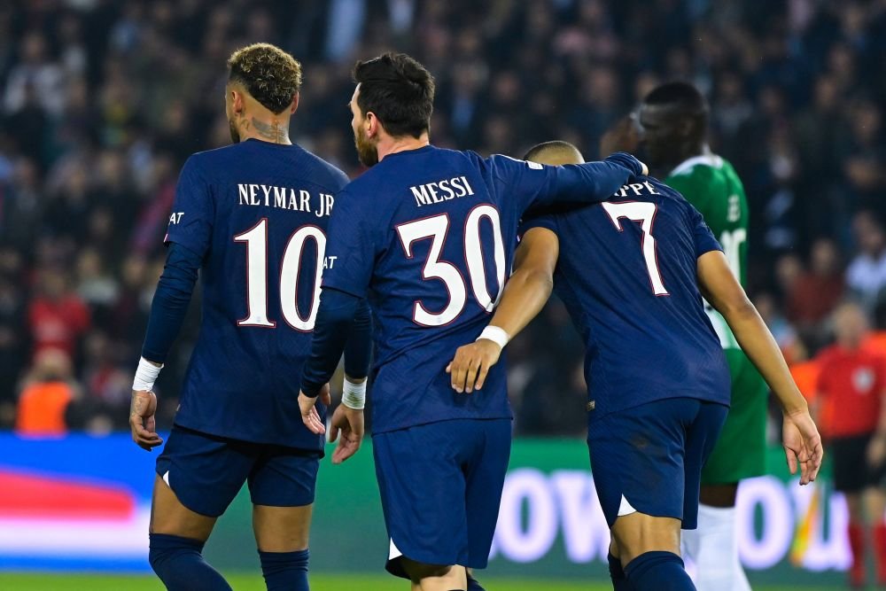 El e jucătorul pe care se pun toți banii! Fotbalistul care ar putea să le ia fața lui Messi și Ronaldo la Mondial_4