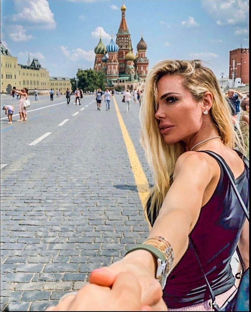Divorț cu scandal: Ilary Blasi și Francesco Totti, față în față la tribunal! Ea i-a furat ceasurile Rolex, el i-a ascuns gențile și pantofii _40