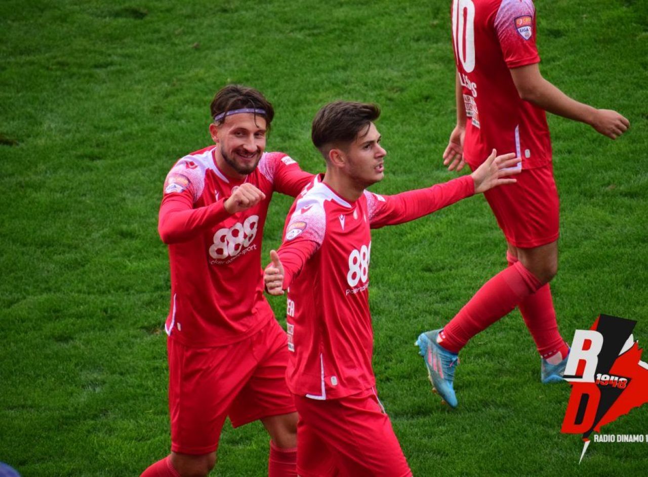 Borcea show în Dinamo - CSC Dumbrăvița! 5 goluri înscrise în meciul ”câinilor”, capital pentru play-off_7