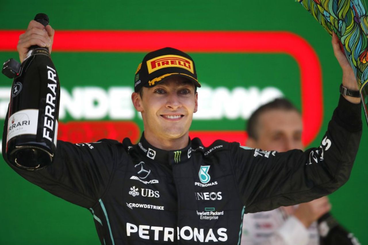 Mercedes-Day! George Russell și Lewis Hamilton au făcut show la MP de la Sao Paolo (Brazilia). Verstappen, de nerecunoscut_1