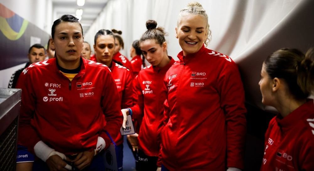 România - Muntenegru 34-35. Speranțe năruite: tricolorele ratează semifinalele la EURO. Decizii bizare ale arbitrelor în prima repriză_2