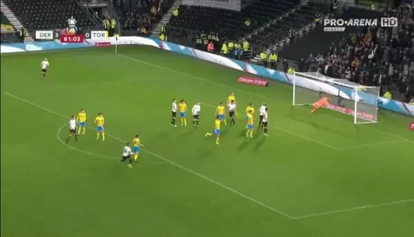 Derby - Torquay 4-0 | GOL Dobbin 62