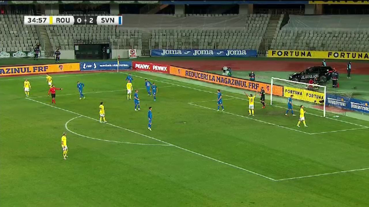 Denis „Zmeu” Drăguș! Șut complet eșuat în România - Slovenia_13
