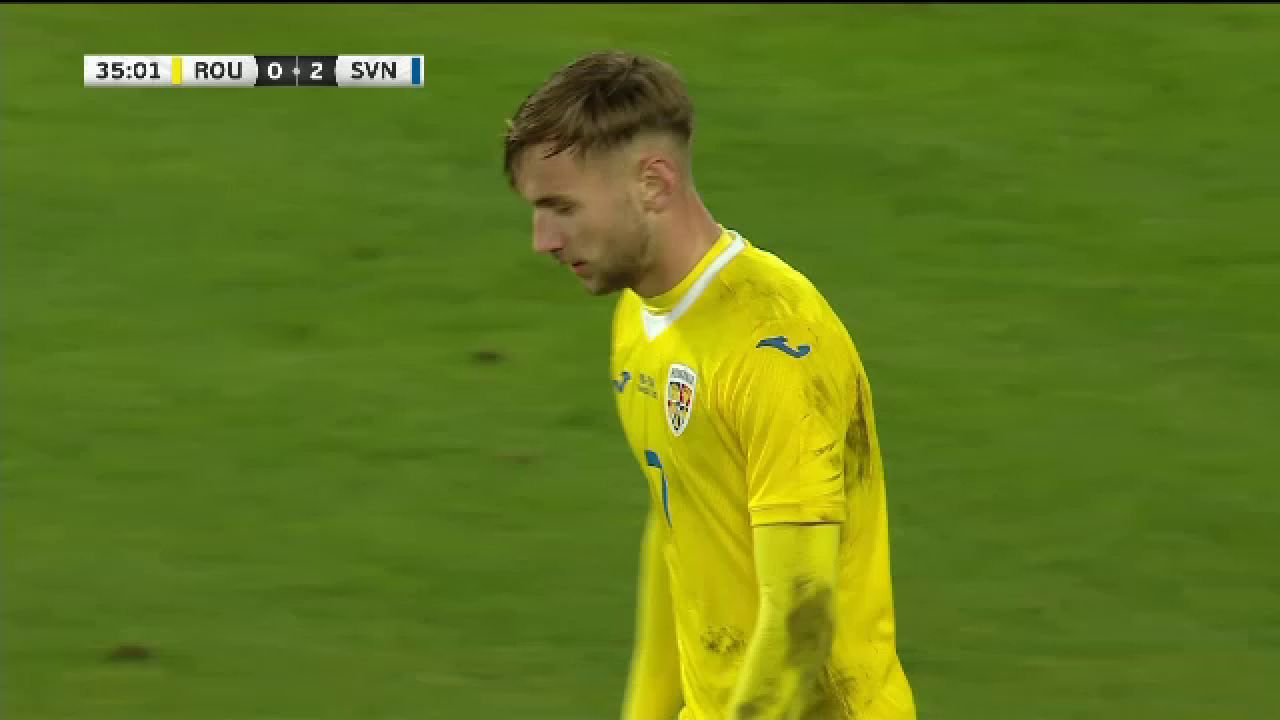 Denis „Zmeu” Drăguș! Șut complet eșuat în România - Slovenia_17
