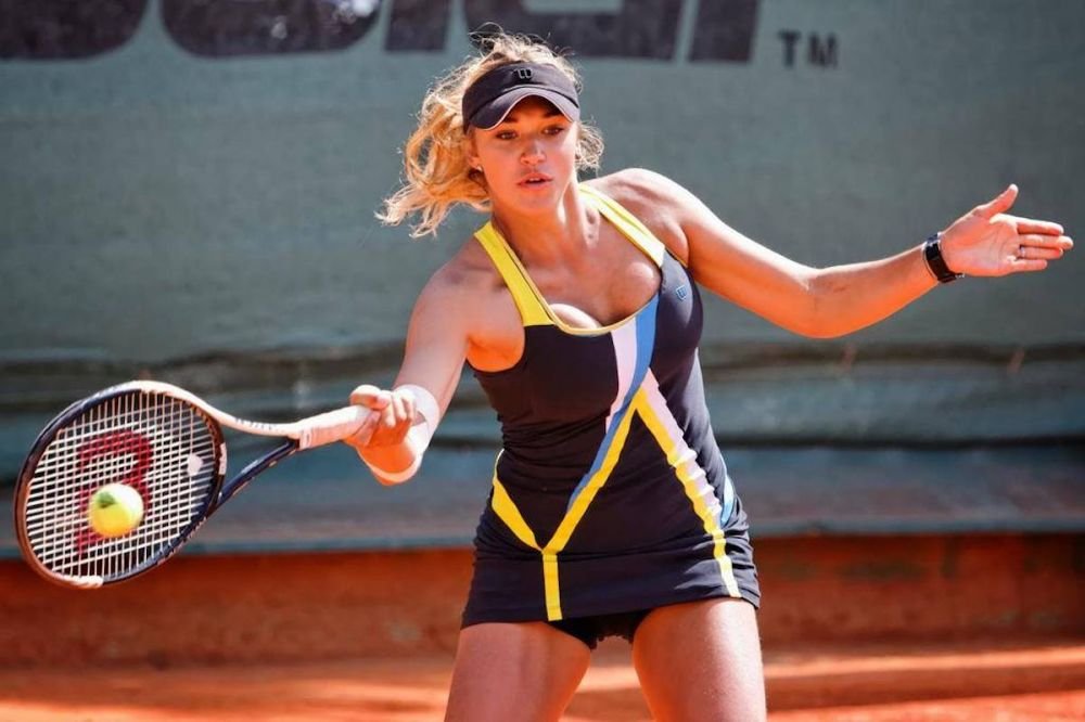 Paula Badosa l-a făcut pe Carlos Alcaraz să uite de tenis: ce mesaj a primit din partea liderului ATP după ce a pozat sexy_21