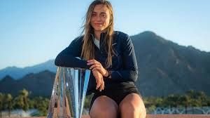 Paula Badosa l-a făcut pe Carlos Alcaraz să uite de tenis: ce mesaj a primit din partea liderului ATP după ce a pozat sexy_26