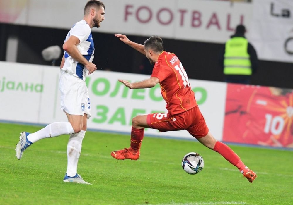 Are o medie de doar 10 minute pe meci la FCSB, dar este titular la națională!_3