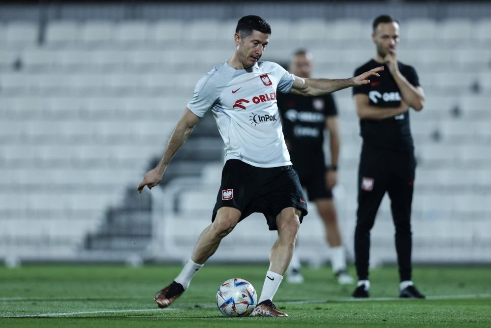 Lewandowski, deranjat la conferința de presă de un jurnalist argentinian care l-a întrebat despre Messi: ”Când am spus asta?”_7