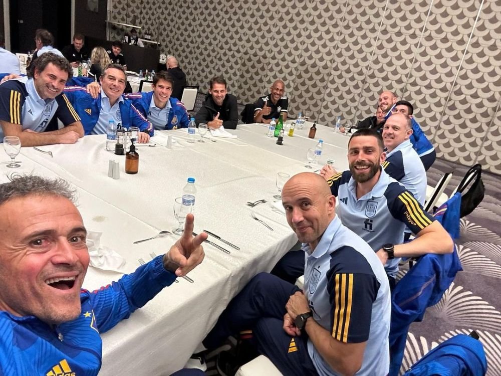Luis Enrique, un adevărat influencer! Face stream-uri pe Twitch și se pozează non-stop pe Instagram! Și-a arătat pătrățelele în ultima postare_4