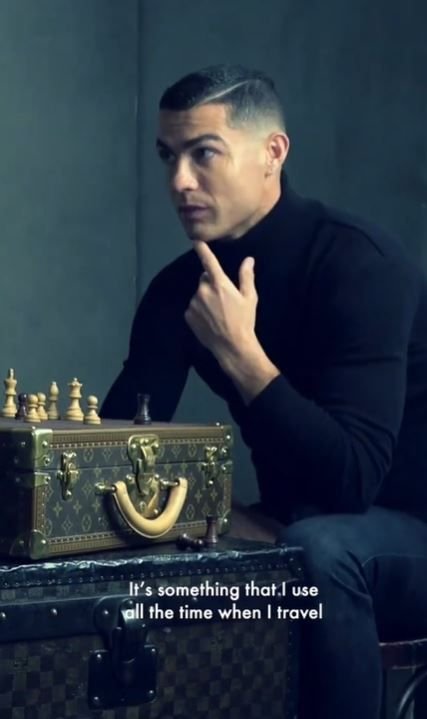 Au apărut imaginile așteptate de toată planeta! Cum s-a realizat poza istorică în care apar Messi și Ronaldo + 'Deznodământul' meciului de șah _7