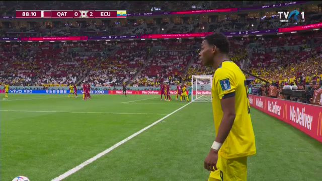 Au șters-o! Fanii au golit stadionul înainte ca meciul Qatar - Ecuador să se termine_4
