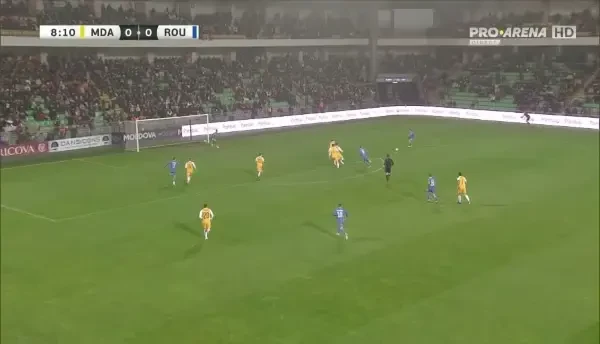 Moldova - România | Minutul 9: GOL România!