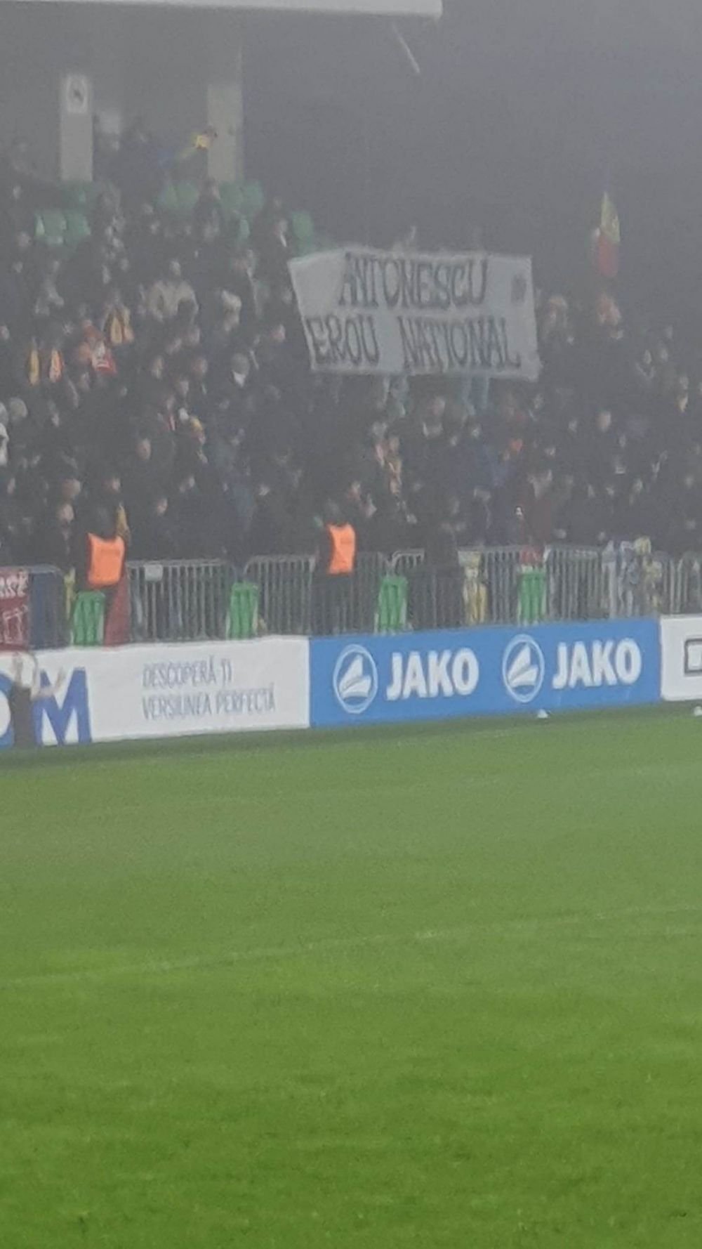 Atmosferă încântătoare pe stadionul din Chișinău la meciul Moldova-România. Ce au strigat fanii prezenți în tribune _2