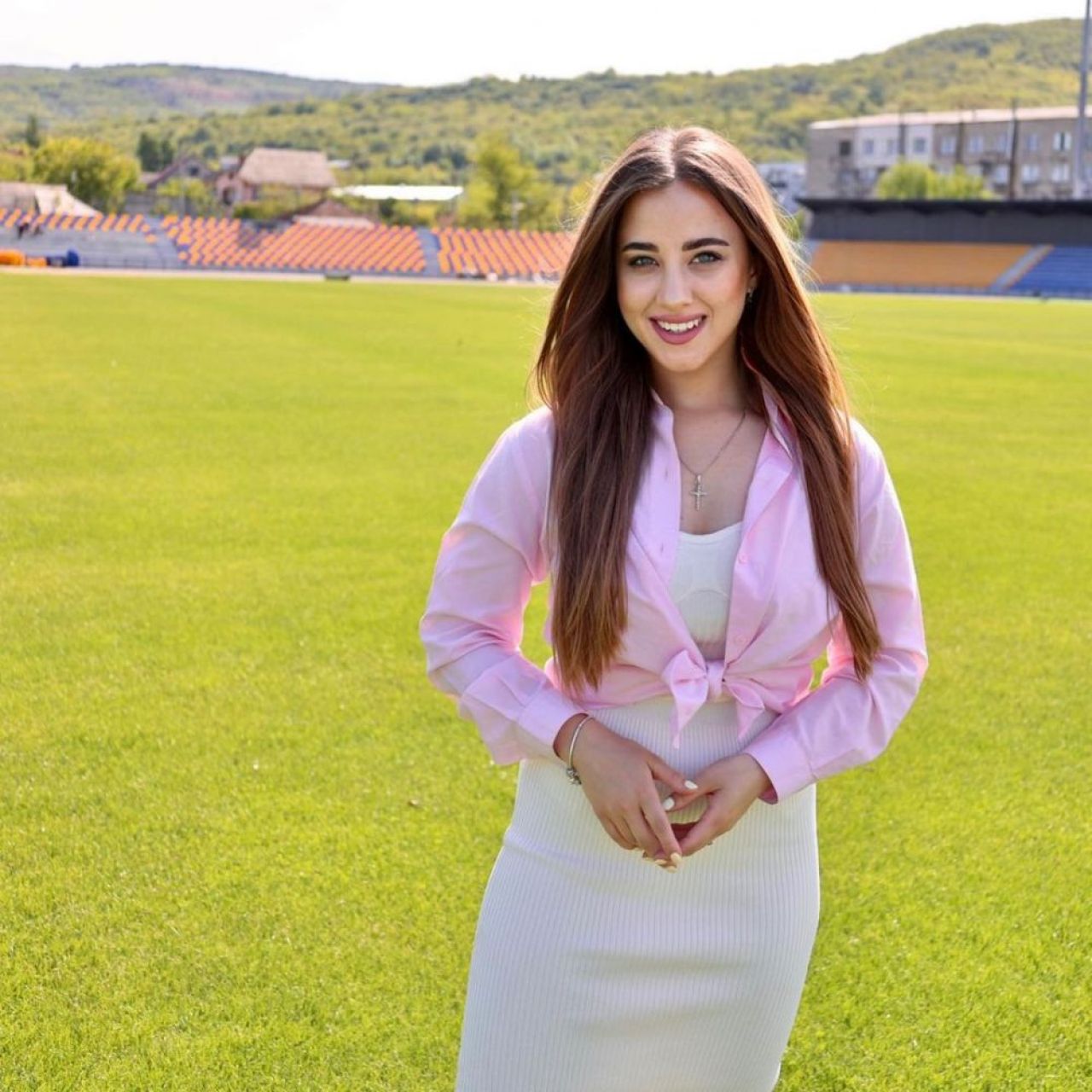 Olivia Cucoș a fost atracția serii la Moldova - România 0-5! Jucătorii preferați din Liga 1 ai jurnalistei de la TeleRadio Moldova _9