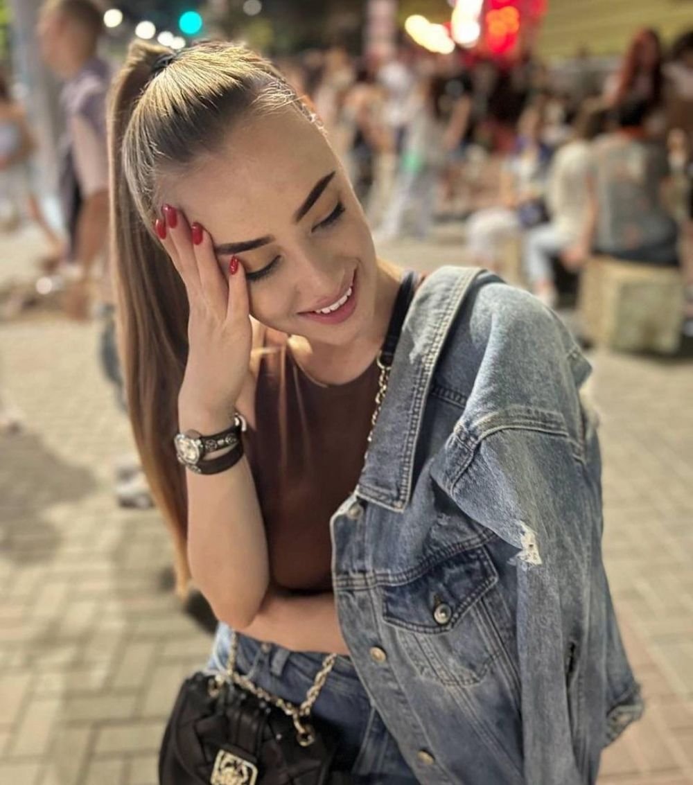 Olivia Cucoș a fost atracția serii la Moldova - România 0-5! Jucătorii preferați din Liga 1 ai jurnalistei de la TeleRadio Moldova _25